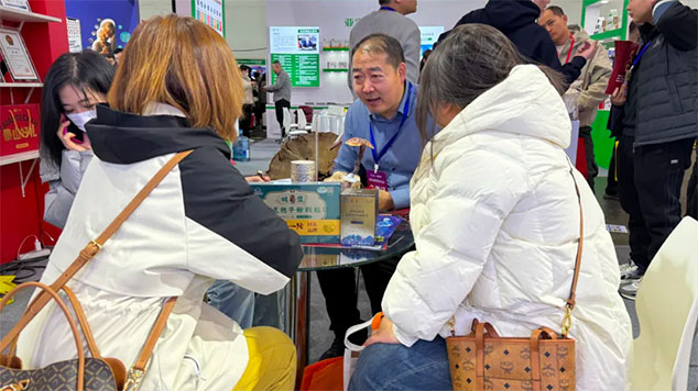 芝人堂灵芝产业龙头闪耀北京健康博览会(图4)